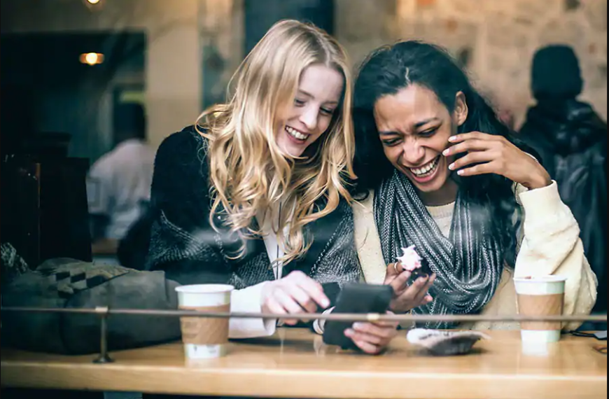 Top 5 Benefits of Having Straightforward Friends