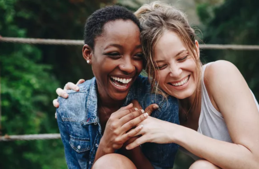 7 Reasons Why Best Friends Are the Sunshine on Our Cloudy Days (and Every Day!)